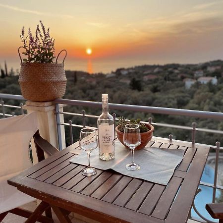 Villa Elenia ซูกาเลดส์ ภายนอก รูปภาพ