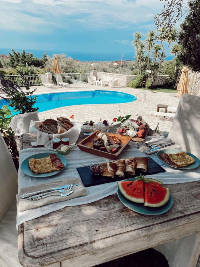 Villa Elenia ซูกาเลดส์ ภายนอก รูปภาพ